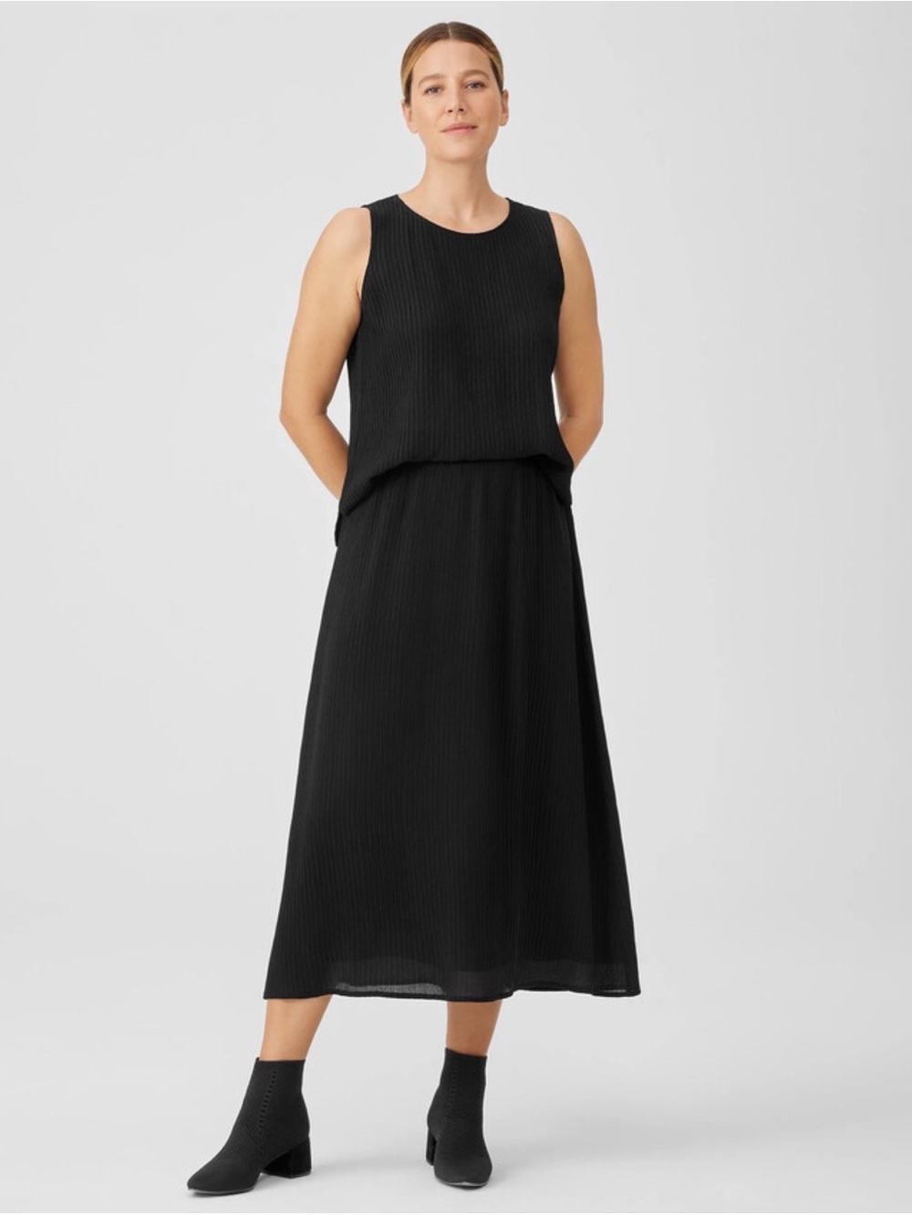 Eileen Fisher 100% Silk Accordion Pleated Maxi Skirt Black XS Quiet Luxury